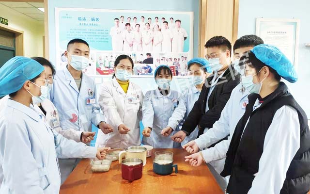 佳节送温暖 元宵暖人心,济南神康医院别样元宵节